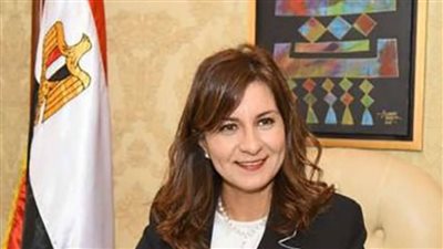 وزيرة الهجرة تهنئ الطلبة المصريين الأوائل بالمرحلة الثانوية في الكويت