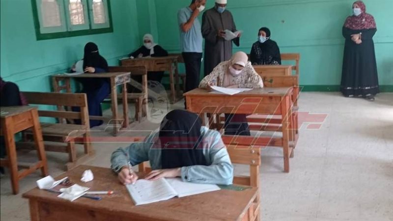 امتحانات الطلاب