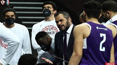 أجوستي بوش أفضل مدير فني في دوري السوبر