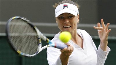 الروسية زفوناريفا تصعد إلى الدور الثاني لبطولة ويمبلدون للتنس