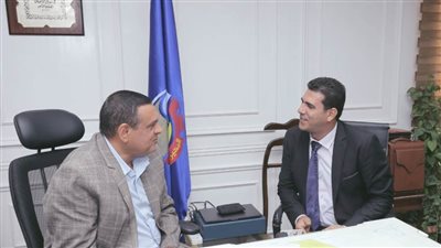 محافظ البحيرة: لـ