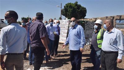 محافظ أسيوط يتفقد أعمال إنشاء مشروعي صرف صحي 