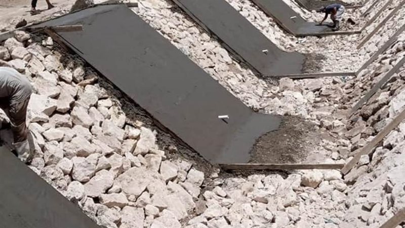 جانب من أعمال التبطين