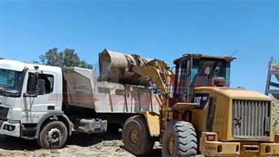 حملات نظافة مكبرة ورفع الإشغالات بشوارع كفر الشيخ