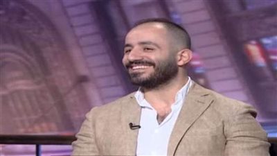 هل خلع الأسنان والضروس يُشكل خطرًا على مريض السكري.. طبيب أسنان يُجيب؟