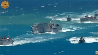 الرئيس السيسي يتابع المناورة قادر2021 بقاعدة 3 يوليو البحرية في جرجوب