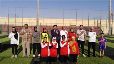 رئيس الاتحاد المصري ورئيس منطقة المنيا يدشنان رياضة الميني فوتبول النسائية 