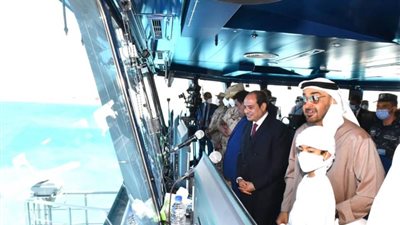 ولي عهد أبوظبي: مصر بقيادة الرئيس السيسي تشهد إنجازات بارزة في مختلف القطاعات الحيوية
