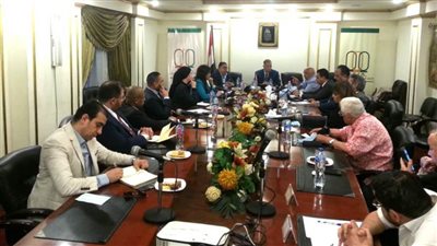 تنسيقية شباب الأحزاب والسياسيين تلتقي مجلس إدارة الاتحاد المصري لجمعيات المستثمرين 