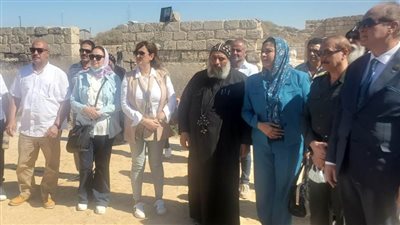 وفد لجنة الإعلام والثقافة بمجلس النواب يزور منطقة أبو مينا