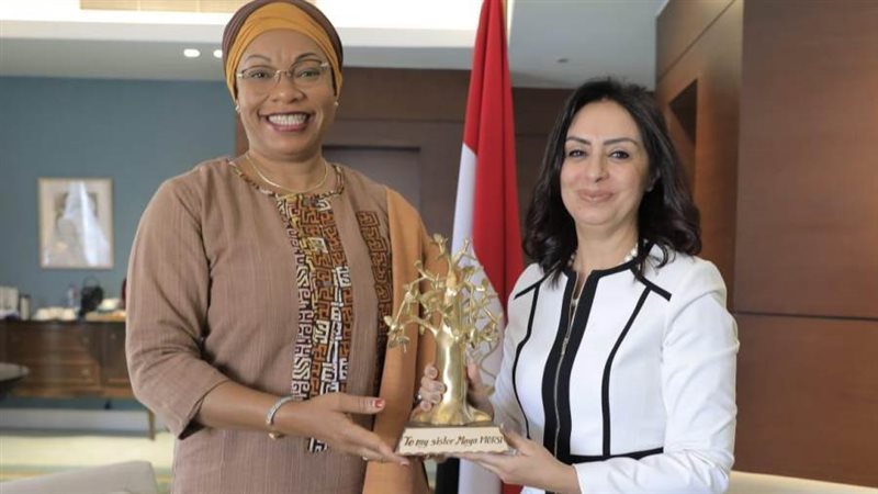 دكتورة مايا مرسي