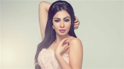 فتاة من شنغهاي.. شاهد لوك ميريهان حسين الجديد