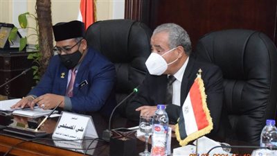 تعاون بين مصر وماليزيا لإنتاج زيوت الطعام 