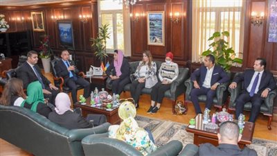 محافظ الإسكندرية يستقبل أعضاء لجنة الإعلام والثقافة والآثار بمجلس النواب 