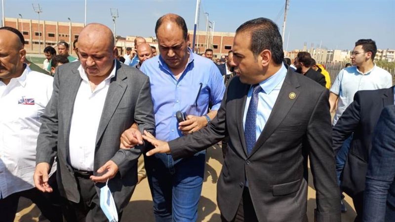 خلال الزيارة