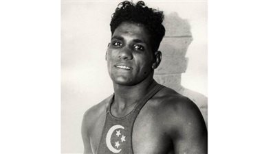 إبراهيم مصطفى فاز بذهبية المصارعة 1928 وتوفي في دورة مكسيكو 1968