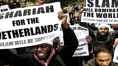 ضربة قاضية للإخوان في أوروبا وعقوبات وغرامات باهظة تنتظر المخالفين