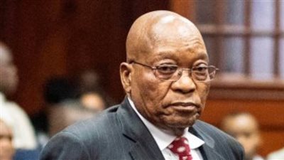 الرئيس الجنوب إفريقي السابق زوما يسلم نفسه لقضاء عقوبة بالحبس 15 شهرًا