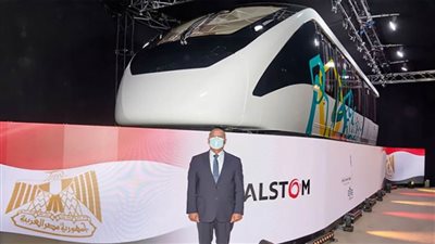 وزير النقل يفتتح خط إنتاج المونوريل بمدينة ديربي البريطانية