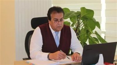 وزير التعليم العالي يعلن عن صدور قرارات جمهورية بتعيين قيادات جامعية جديدة