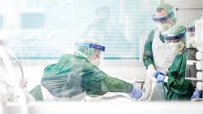 1705 إصابات جديدة بكورونا في الكويت.. والحصيلة تلامس 371 ألف حالة