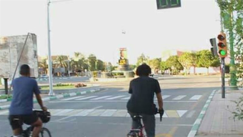 الشباب الجواله يصلون