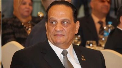 اللواء أحمد ناصر يعتذر عن السفر لطوكيو.. ويدعم لاعبة منتخب الترايثلون