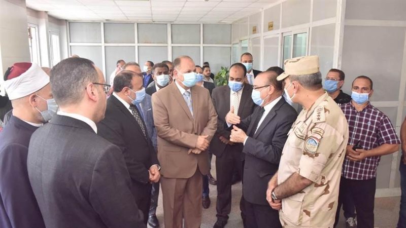 محافظ أسيوط ونائب