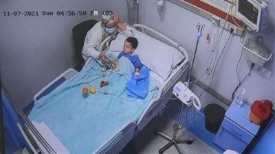 حقن ثاني طفل مصري بأغلى دواء بالعالم تكلفته مليوني دولار