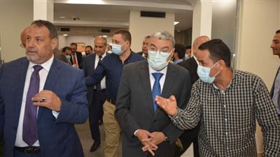 محافظ المنيا يفتتح فرع البنك الأهلي بمجمع المصالح بملوي