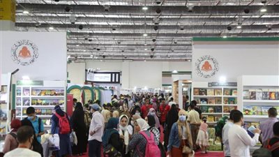الحاج علي: معرض الكتاب يستقبل 125 ألف زائر خلال يومين