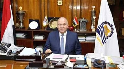 محافظ قنا: مجمعات الخدمات الحكومية نقلة غير مسبوقة في ملف التحول الرقمي