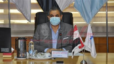 رئيس جامعة كفر الشيخ يترأس الاجتماع الشهري لمجلس العمداء