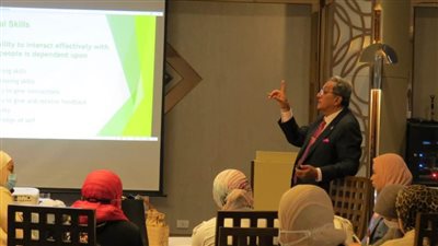 الرعاية الصحية: تدريب 135 طبيبا وصيدليا على علاج الأورام