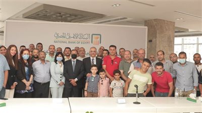   البنك الأهلي المصري يسلم 150 دراجة للفائزين بمسابقة كروت ميزة