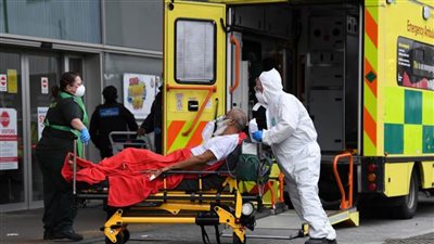 بريطانيا تسجل أكثر من 42 ألف إصابة جديدة بفيروس 