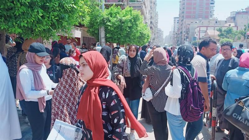 خروج طلاب الثانوية