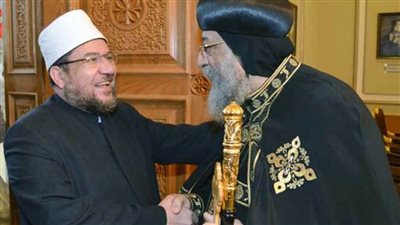 البابا تواضروس يهنئ وزير الأوقاف بعيد الأضحى المبارك