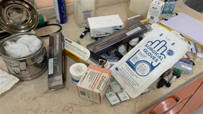 ضبط 2000 مخالفة دوائية بمستشفى بدون ترخيص بالشرقية