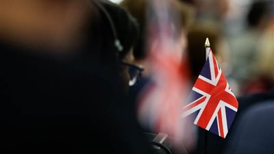 بريطانيا.. 73 وفاة و44104 إصابات جديدة بفيروس كورونا