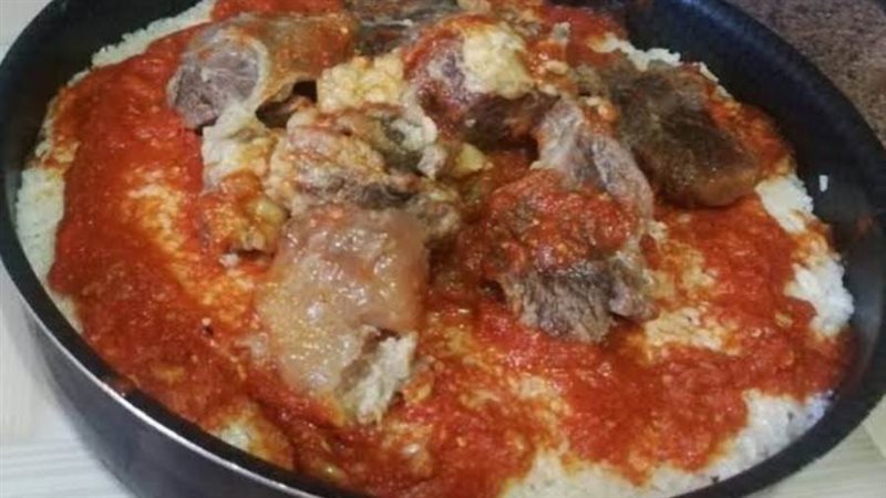 الفته بالصلصة واللحوم