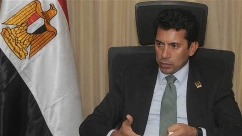 وزير الرياضة د أشرف