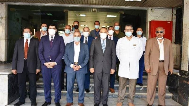 محافظ الشرقيه أثناء