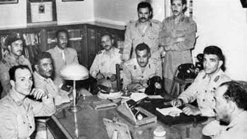 قادة الثورة