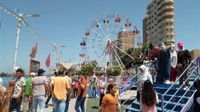  مسرح ترفيهي ورسم أشكال على وجوه الأطفال ورحلات نيلية بكفر الشيخ