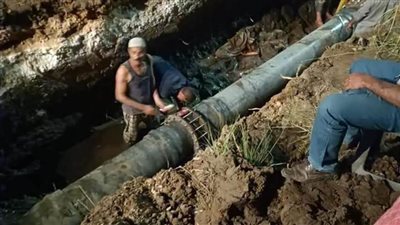 إصلاح خط 400 مللي المتفرع من طرد محطة بني أحمد بالمنيا