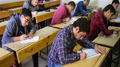 99.16% نسبة حضور طلاب الشعبة العلمية بامتحان الفيزياء في الوادي الجديد