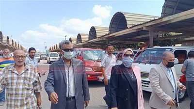 السكرتير العام المساعد بكفر الشيخ تتابع مواقف السيارات ومحطات الوقود