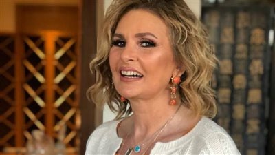 يسرا ترثي والدتها بكلمات مؤثرة في الذكرى الثانية لوفاتها