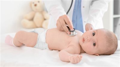 استشاري: نكتشف مشاكل قلب الجنين قبل ولادته.. وتجنبوا زواج الأقارب لهذا السبب